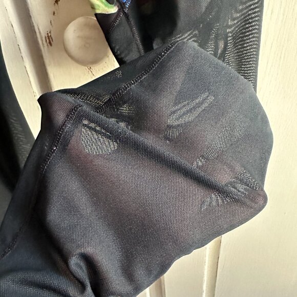 Nike Tropical Print Mesh High Rise Dri Fit Legging sz Medium - Picture 4 of 8